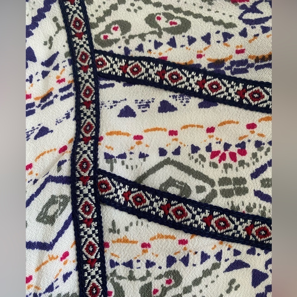 Skies are Blue Size Medium V-Neck Tunic Dress Aztec Print Embroidered Trim - Picture 6 of 10